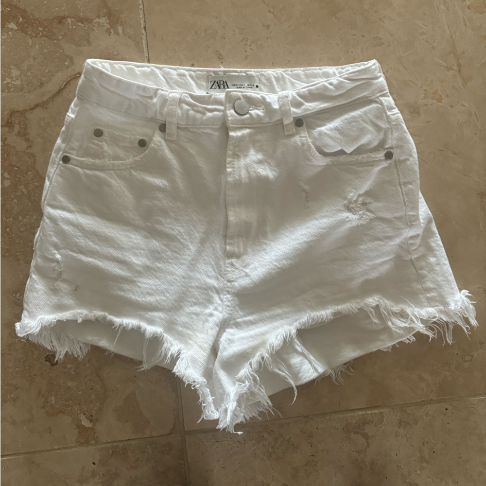 Zara White Shorts